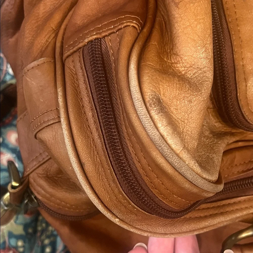 Vintage Boulder Ridge Tan Leather Duffel Bag